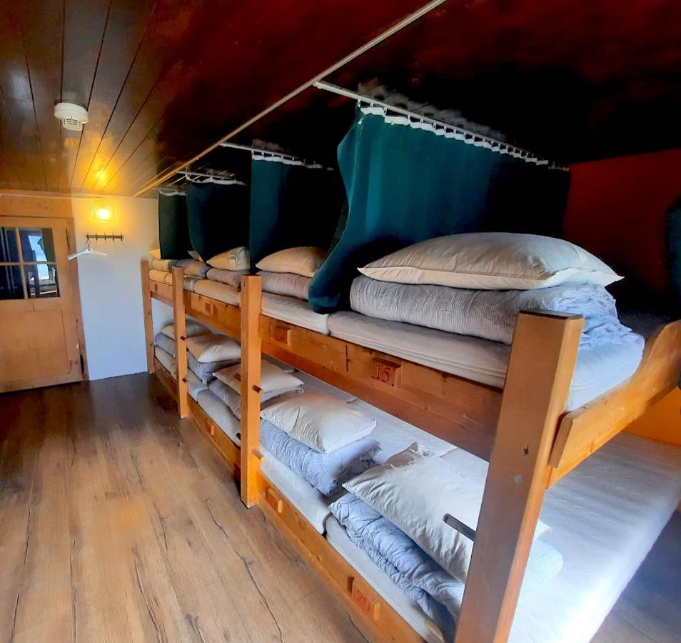 Mountain Hostel ギンメルヴァルト エクステリア 写真